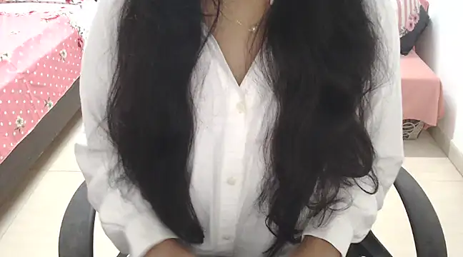 Princess Sara online show from 01-13-25, 06:16