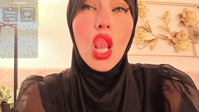 Snapshot of hanajameela chatting on 02-26-25, 11:52 hanajameela online show from 02-26-25, 11:52