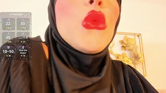 Snapshot of hanajameela chatting on 10-25-25, 11:40 hanajameela online show from 10-25-25, 11:40