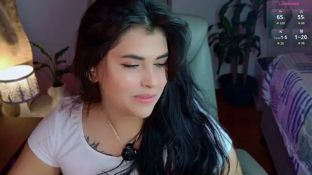 Snapshot of Alyaa_s chatting on 07-19-26, 12:03 Alyaa s online show from 07-19-26, 12:03