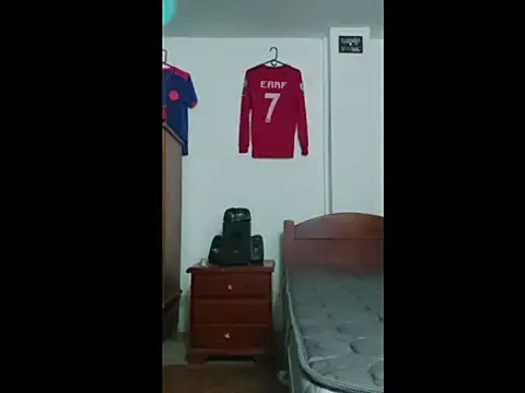 Snapshot of ALBEIROFOOTBALL1992 chatting on 09-28-25, 09:36 ALBEIROFOOTBALL1992 online show from 09-28-25, 09:36