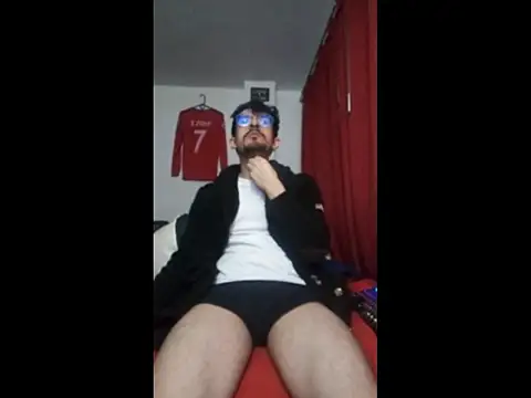 Snapshot of ALBEIROFOOTBALL1992 chatting on 11-04-25, 03:05 ALBEIROFOOTBALL1992 online show from 11-04-25, 03:05