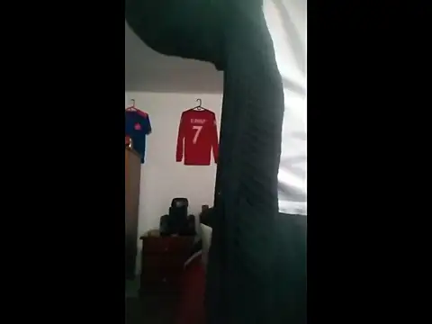 Snapshot of ALBEIROFOOTBALL1992 chatting on 11-09-25, 04:55 ALBEIROFOOTBALL1992 online show from 11-09-25, 04:55