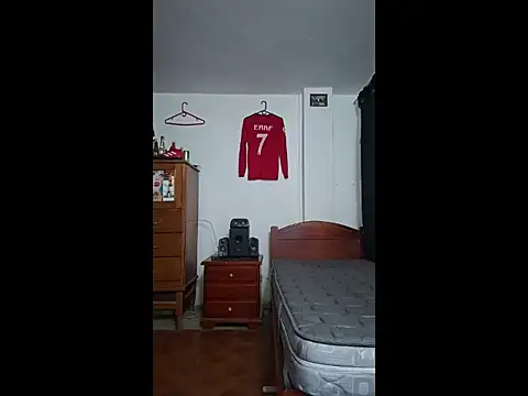 Snapshot of ALBEIROFOOTBALL1992 chatting on 12-22-25, 05:04 ALBEIROFOOTBALL1992 online show from 12-22-25, 05:04