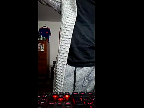 Snapshot of ALBEIROFOOTBALL1992 chatting on 03-02-26, 04:36 ALBEIROFOOTBALL1992 online show from 03-02-26, 04:36