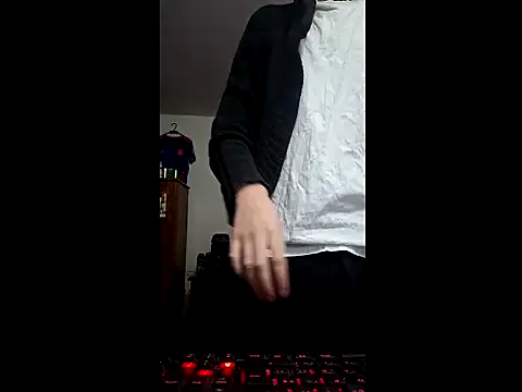 ALBEIROFOOTBALL1992 online show from 03-16-26, 04:40