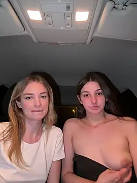 DoriDeluxe66 online show from 03-21-25, 07:35