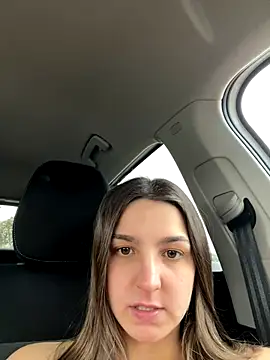 DoriDeluxe66 online show from 11-17-25, 09:59