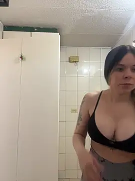 carolina16love online show from 06-18-26, 08:35