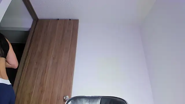 Snapshot of my_lovely_mia chatting on 04-30-26, 03:24 my lovely mia online show from 04-30-26, 03:24