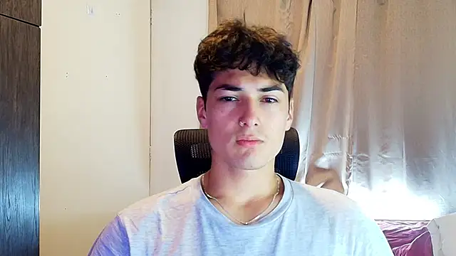 Snapshot of jimmy_class chatting on 11-15-25, 07:21 jimmy class online show from 11-15-25, 07:21