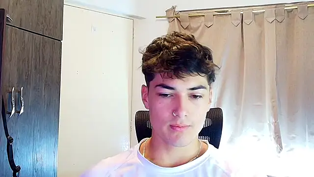 Snapshot of jimmy_class chatting on 11-27-25, 02:41 jimmy class online show from 11-27-25, 02:41