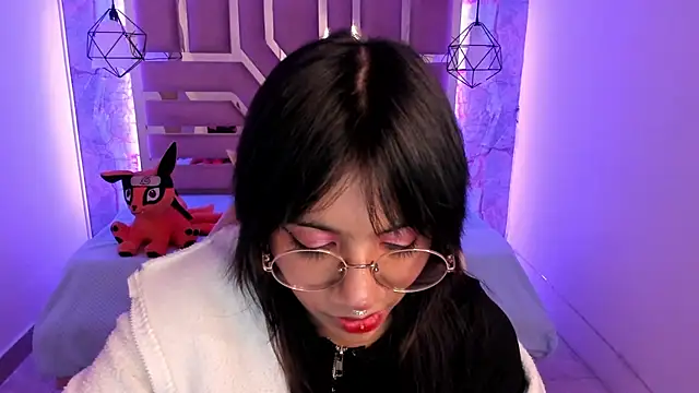 Nami usagi online show from 12-12-24, 03:16