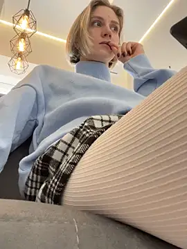 Snapshot of Feral_berry_8133 chatting on 01-15-25, 07:15 Feral berry 8133 online show from 01-15-25, 07:15