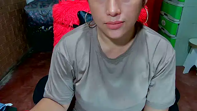 M e c e l online show from 10-31-25, 07:48