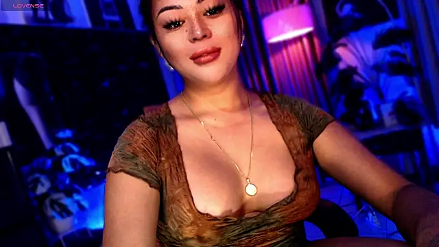 Thalia Cambridge online show from 10-23-25, 02:55