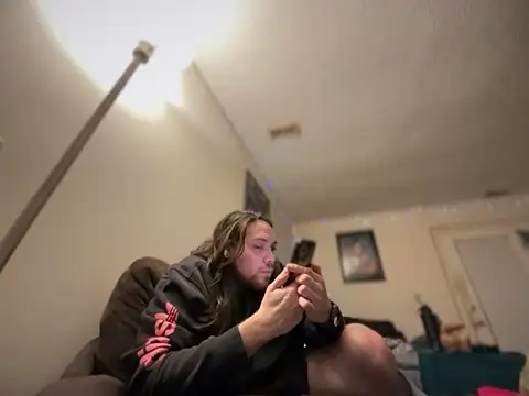 Snapshot of lucasgalacticman chatting on 12-01-25, 10:48 lucasgalacticman online show from 12-01-25, 10:48