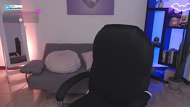 Snapshot of S_Lilith_ chatting on 01-10-26, 11:53 S Lilith online show from 01-10-26, 11:53