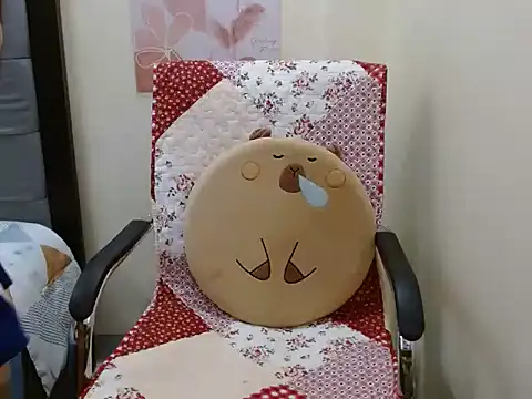 Snapshot of AsianPussy_22 chatting on 03-02-26, 05:30 AsianPussy 22 online show from 03-02-26, 05:30