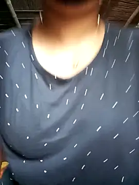 Snapshot of Sexy-Binita chatting on 02-24-25, 04:05 Sexy-Binita online show from 02-24-25, 04:05