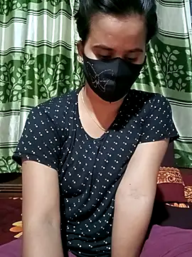 Snapshot of Sexy-Binita chatting on 02-25-25, 04:24 Sexy-Binita online show from 02-25-25, 04:24