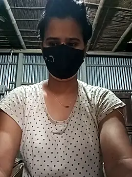 Snapshot of Sexy-Binita chatting on 03-17-25, 01:03 Sexy-Binita online show from 03-17-25, 01:03