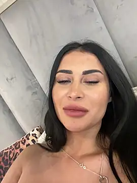 EmyLaveau online show from 02-12-25, 09:10