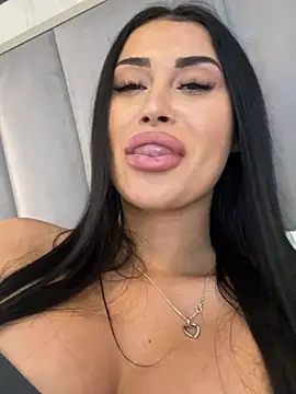 EmyLaveau online show from 02-25-25, 03:38