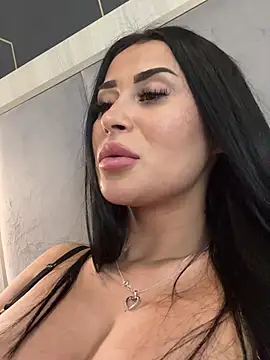 EmyLaveau online show from 02-26-25, 12:25