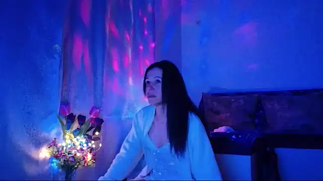 Snapshot of ElysaSun chatting on 02-10-25, 09:25 ElysaSun online show from 02-10-25, 09:25