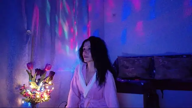 Snapshot of ElysaSun chatting on 02-26-25, 08:44 ElysaSun online show from 02-26-25, 08:44