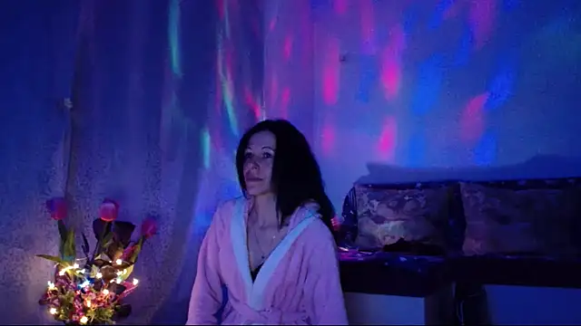 Snapshot of ElysaSun chatting on 03-02-25, 01:15 ElysaSun online show from 03-02-25, 01:15