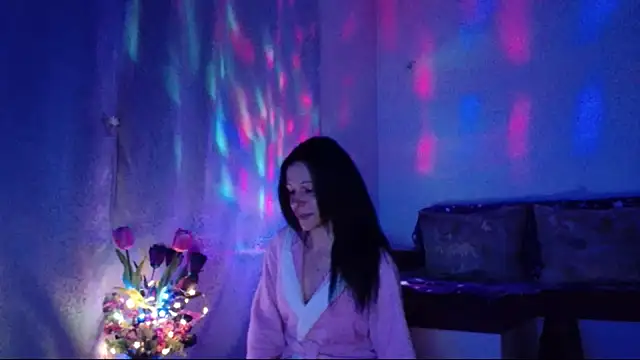 Snapshot of ElysaSun chatting on 03-04-25, 12:07 ElysaSun online show from 03-04-25, 12:07