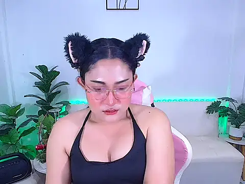 plysaithailand online show from 10-15-25, 01:55