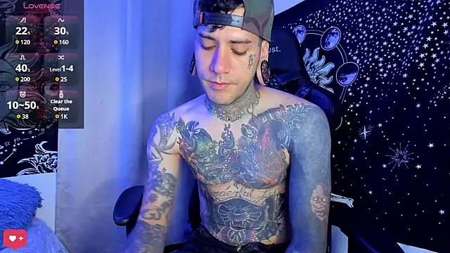 Snapshot of josh__ackerman chatting on 01-27-25, 04:20 josh ackerman online show from 01-27-25, 04:20