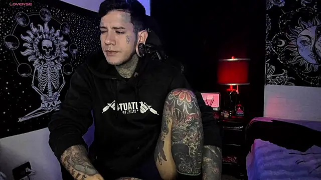 Snapshot of josh__ackerman chatting on 03-09-25, 05:55 josh ackerman online show from 03-09-25, 05:55