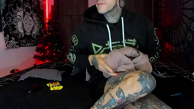 Snapshot of josh__ackerman chatting on 01-06-26, 11:07 josh ackerman online show from 01-06-26, 11:07