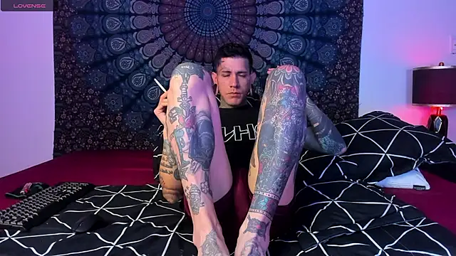 Snapshot of josh__ackerman chatting on 02-07-26, 01:53 josh ackerman online show from 02-07-26, 01:53