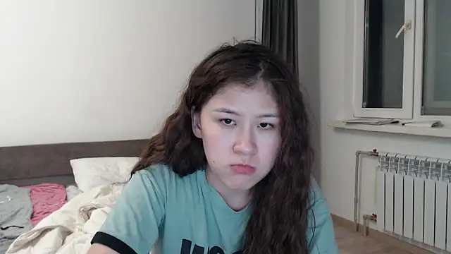 Riz girl online show from 09-12-25, 03:23