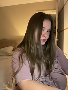 remirann  online show from 01-31-25, 03:11