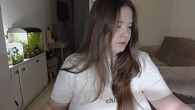 remirann  online show from 02-18-25, 04:05