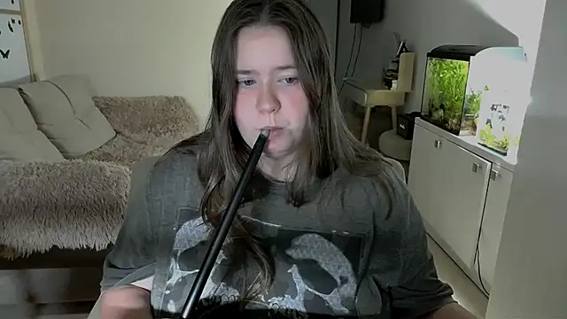 remirann  online show from 03-03-25, 06:33