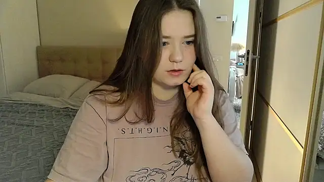 remirann  online show from 03-08-25, 05:59