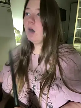 remirann  online show from 03-16-25, 06:34