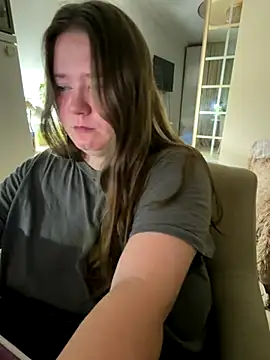 remirann  online show from 10-13-25, 08:42