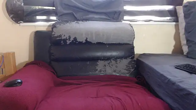 Sweetslender online show from 10-07-25, 05:15