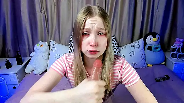 LilyStarlight online show from 01-04-25, 04:12