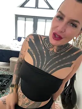 InkedBiitch online show from 10-03-25, 09:39