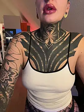 InkedBiitch online show from 01-09-26, 04:10