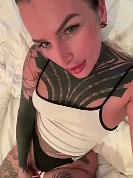 InkedBiitch online show from 05-02-26, 06:13
